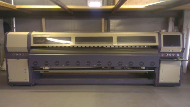 Широкоформатная печать: Когда, зачем и как выбрать?